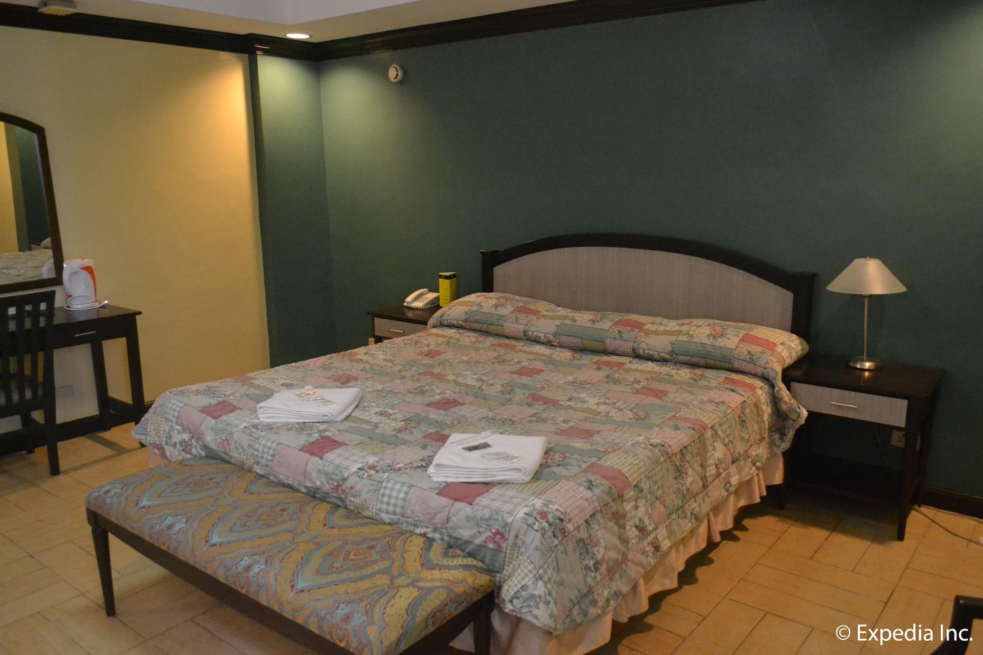 Hotel Tagaytay Country Tagaytay City